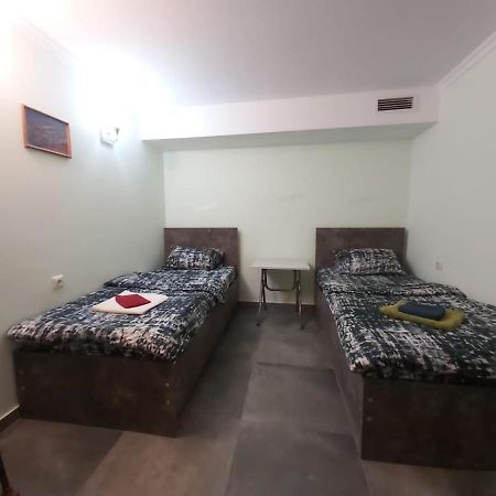 Hostel Voyage Batumi Exterior photo