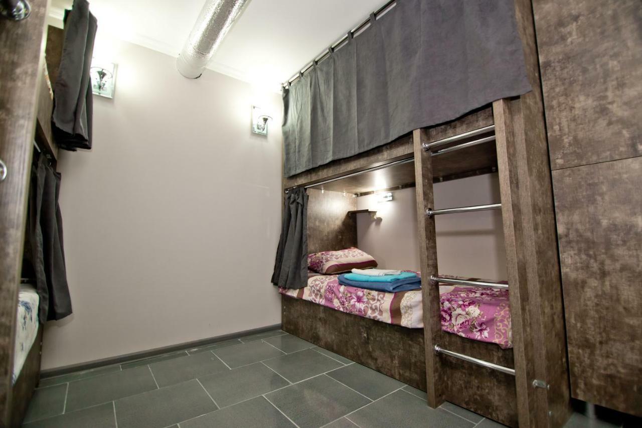 Hostel Voyage Batumi Exterior photo